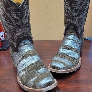 Cinch Brown and Silver Heeled Boots